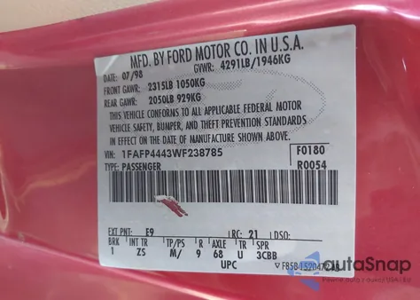 1998 Ford Mustang z USA, uszkodzony, nr VIN 1FAFP4443WF238785